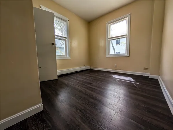 $1,800 | 278 Sayles Street, Unit 2, Providence, RI 02905