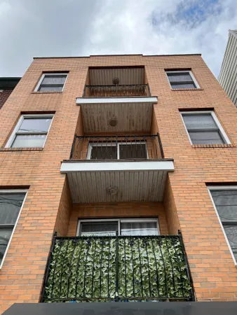 $2,800 | 355 West Side Avenue, Unit 2, Jersey City, NJ 07305