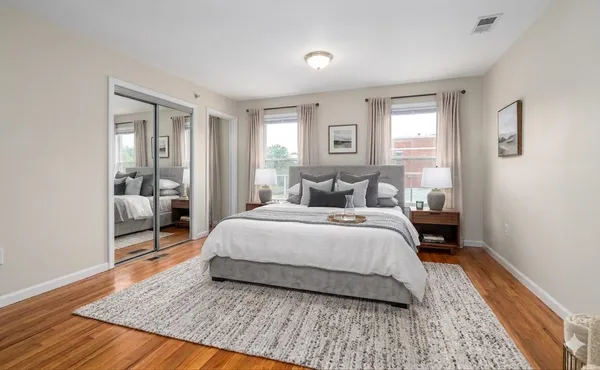 $2,800 | 355 West Side Avenue, Unit 2, Jersey City, NJ 07305