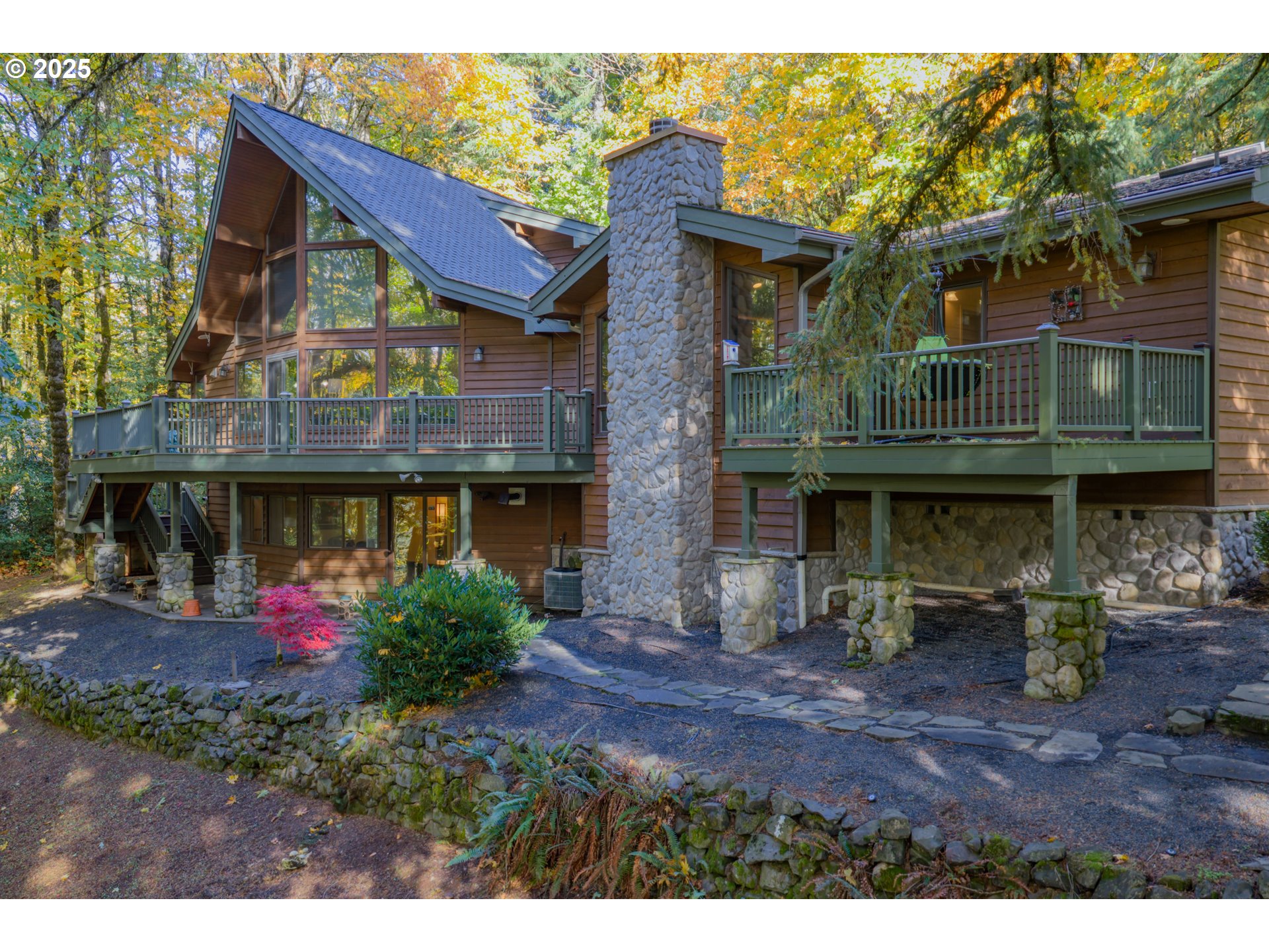 6894 Prospect Ridge Road South Salem, OR 97306 - Photo 1 of 48 a front view of house with yard