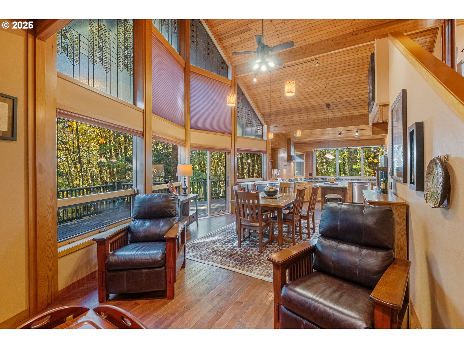 6894 Prospect Ridge Road South Salem, OR 97306 - Photo 5 of 48 a outdoor living space with patio furniture and a potted plants