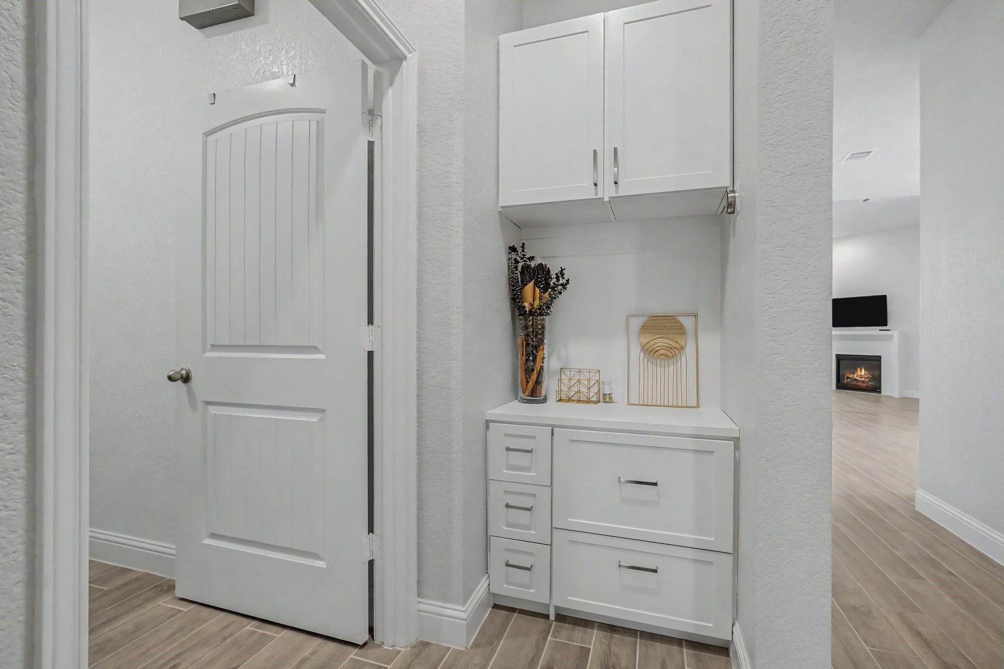 21339 Sierra Point Lane Porter, TX 77365 - Photo 25 of 36 Mud room converted to an office nook.