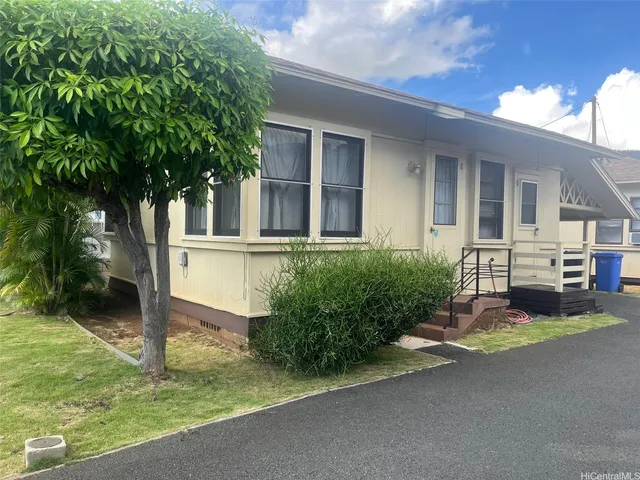 $1,950 | 3452 Hardesty Street, Honolulu, HI 96816