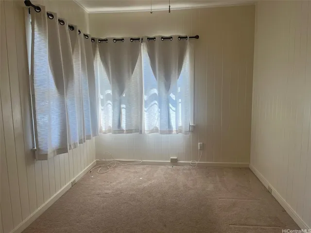 $1,950 | 3452 Hardesty Street, Honolulu, HI 96816