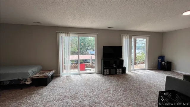 $520,000 | 26838 Edgewater Drive, Barnett, MO 65011