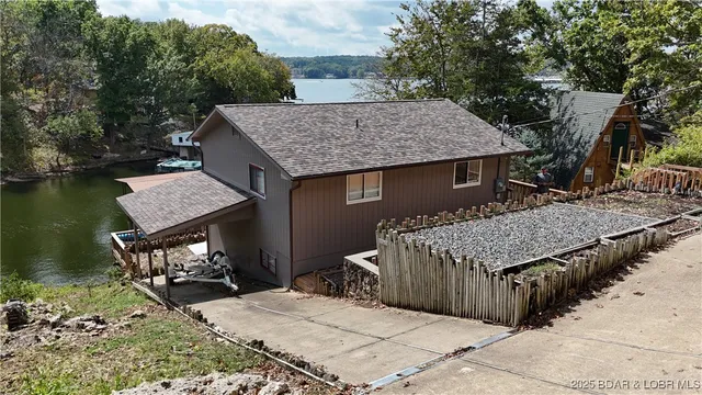 $520,000 | 26838 Edgewater Drive, Barnett, MO 65011