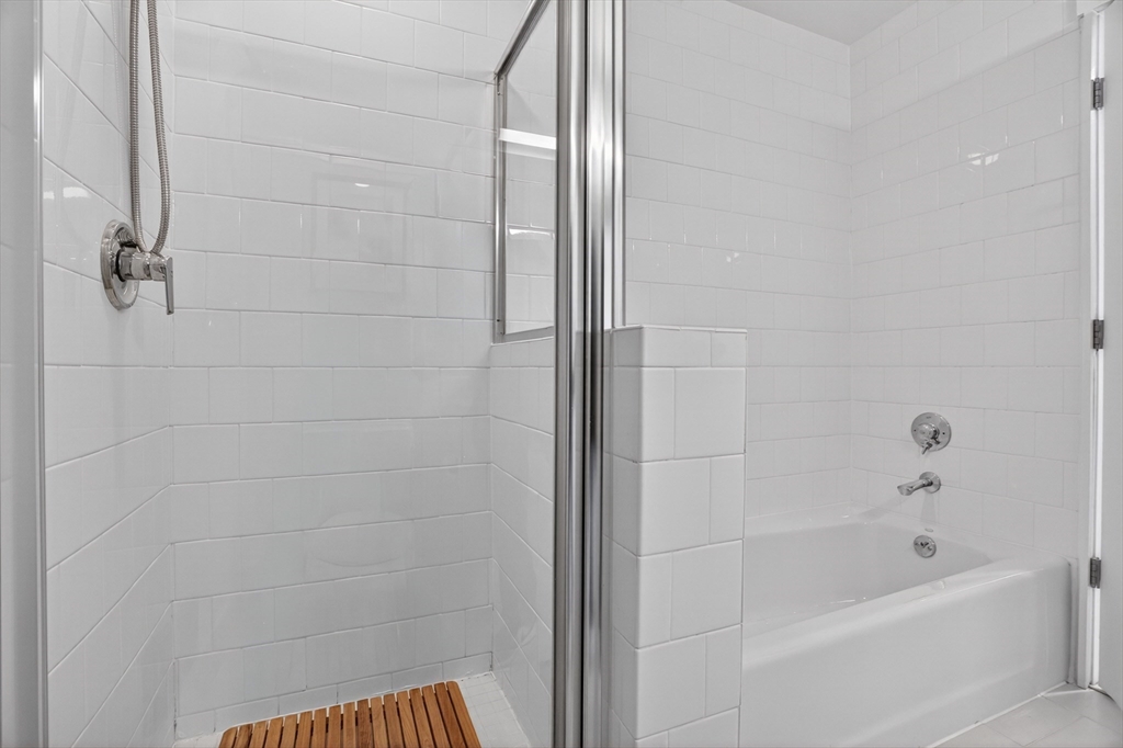 25 Channel Center Street, Unit 1107 Boston, MA 02210 - Photo 22 of 36