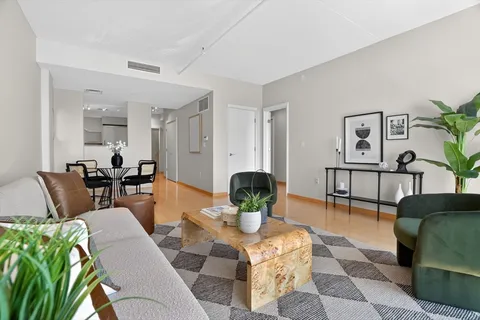 $959,000 | 25 Channel Center Street, Unit 1107, Boston, MA 02210