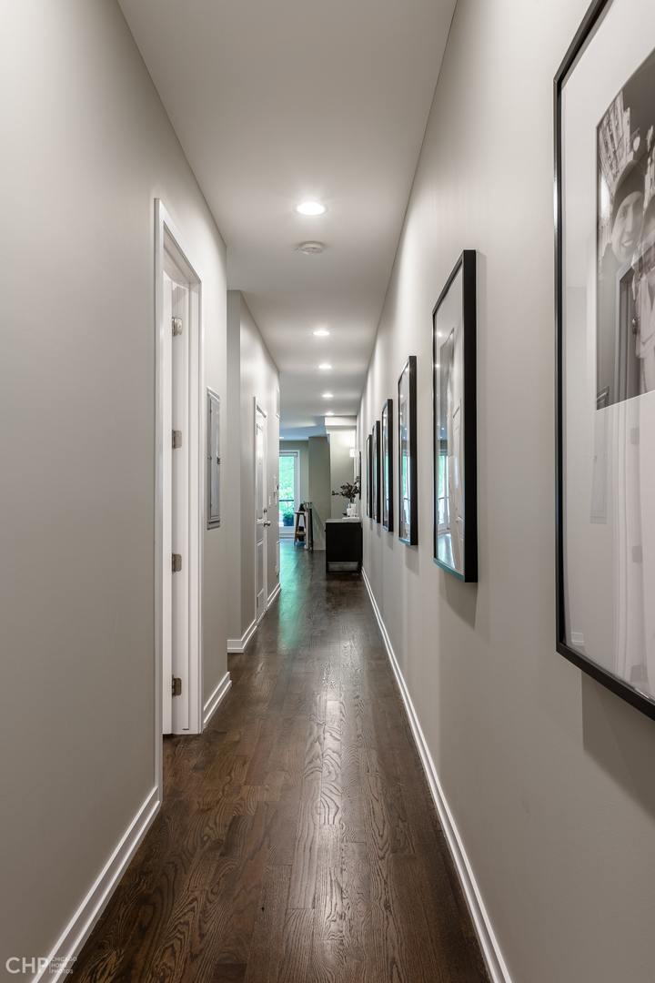 1033 South Racine Avenue, Unit 1S Chicago, IL 60607 - Photo 28 of 32 a view of gallery