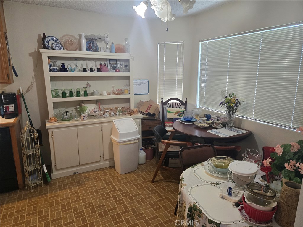 11013 Shaw Street Rancho Cucamonga, CA 91701 - Photo 7 of 12 Dining area in kitchen