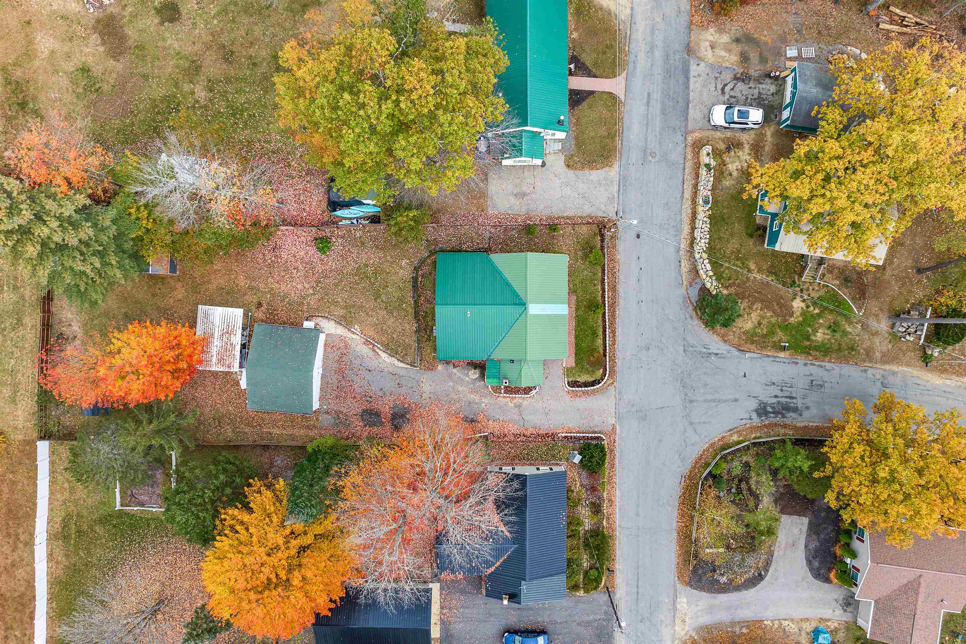 28 Circle Drive Meredith, NH 03253 - Photo 17 of 26