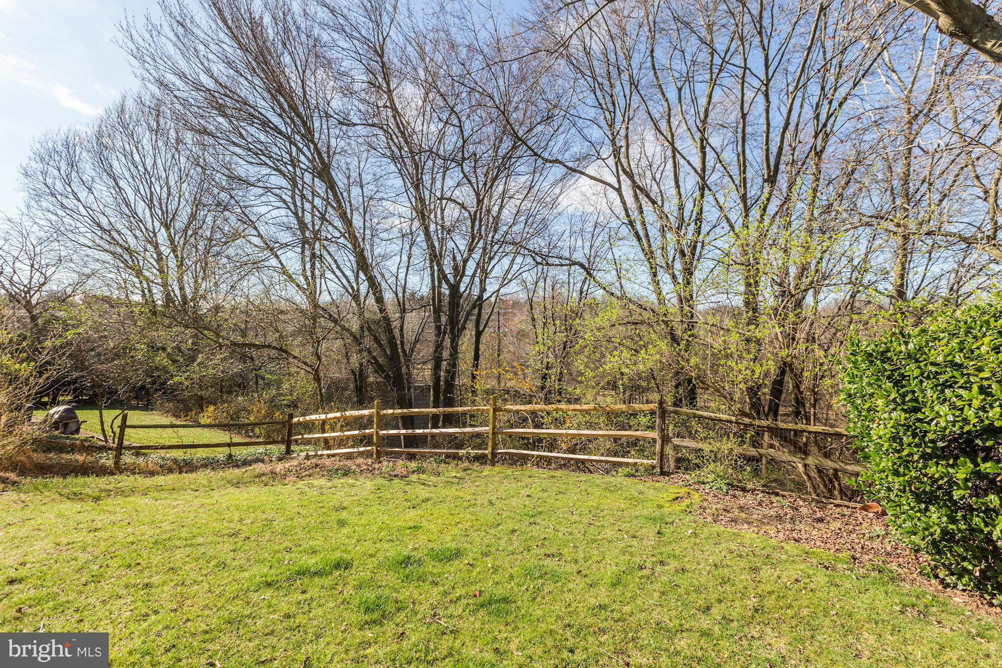 23 Redding Ridge Drive Gaithersburg, MD 20878 - Photo 27 of 29 View