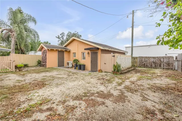 $995,000 | 106 Live Oak Street, New Smyrna Beach, FL 32168
