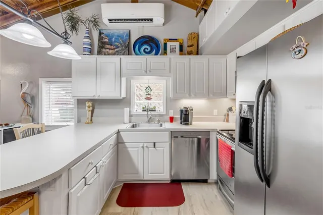 $995,000 | 106 Live Oak Street, New Smyrna Beach, FL 32168