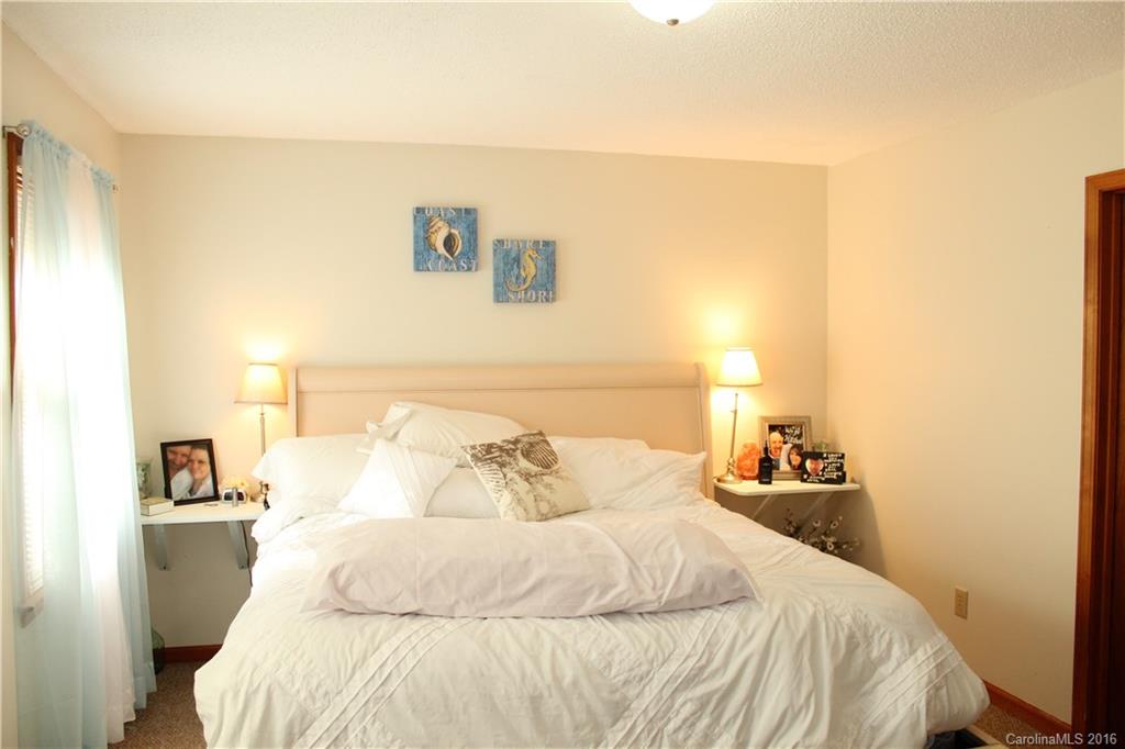 185 Weston Road Arden, NC 28704 - Photo 11 of 15 Gallery Image 11