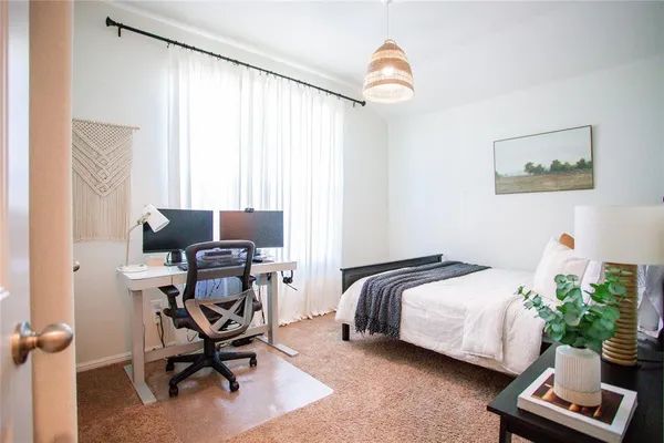 $2,150 | 6928 Helm Lane, Fort Worth, TX 76179