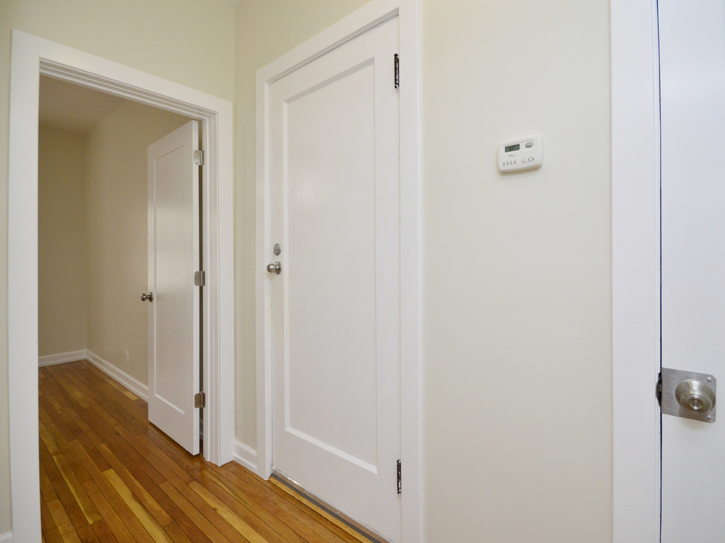 4208 North Pulaski Road, Unit 3W Chicago, IL 60641 - Photo 5 of 16