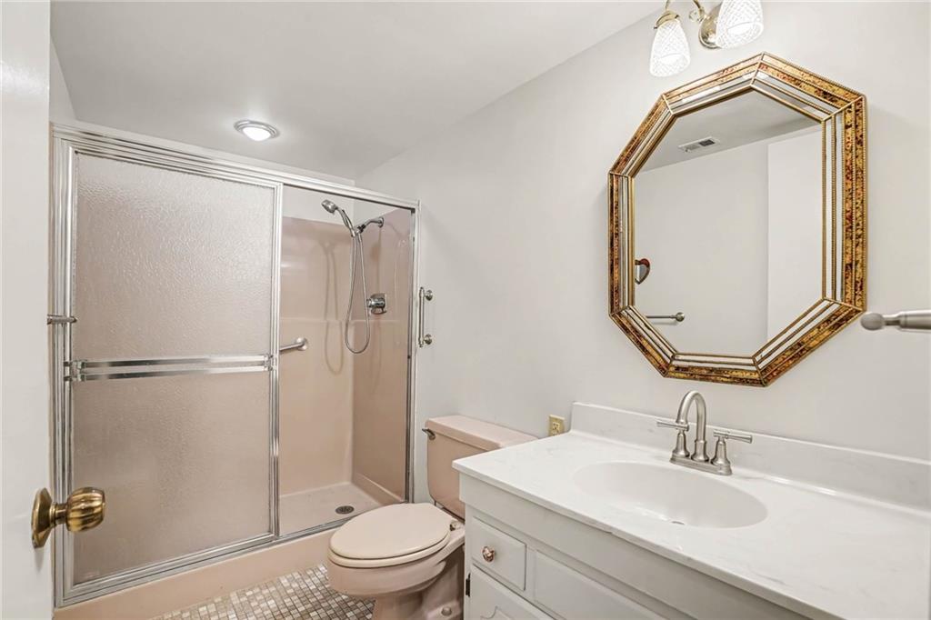 1500 Cochran Road, Unit 515 Pittsburgh, PA 15243 - Photo 24 of 30 Gallery Image 24