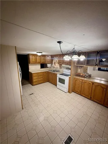 $42,000 | 181 Carefree Lane, Cheektowaga, NY 14227