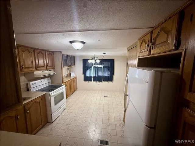 $42,000 | 181 Carefree Lane, Cheektowaga, NY 14227