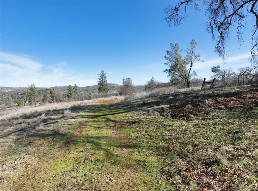19755 Grange Road Middletown, CA 95461 - Photo 22 of 45 a view of a town with mountains in the background