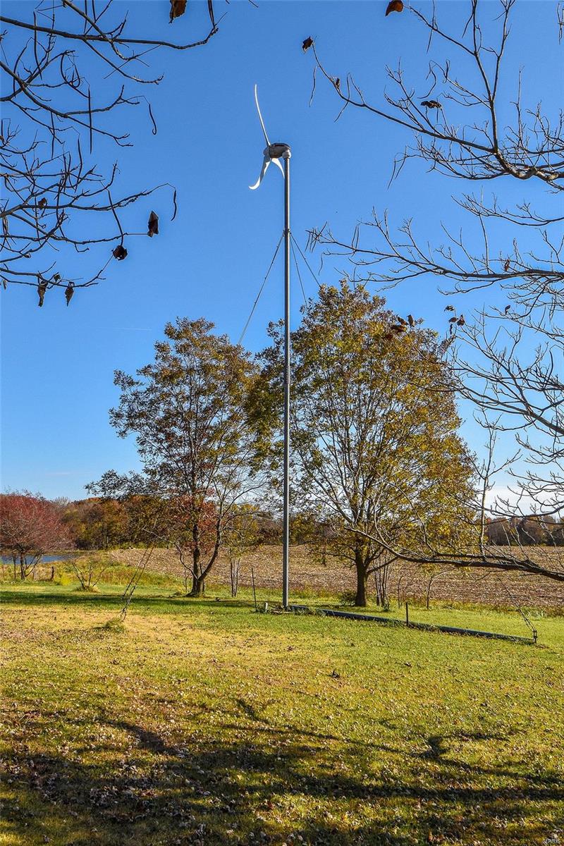 1586 Fosterburg Road Brighton, IL 62012 - Photo 24 of 27