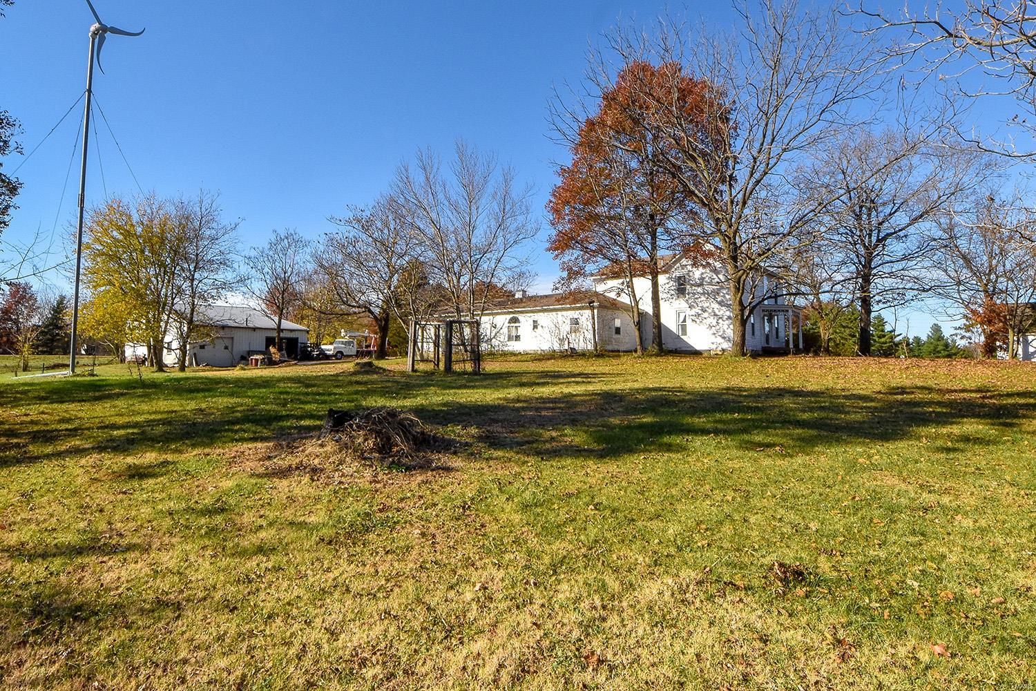 1586 Fosterburg Road Brighton, IL 62012 - Photo 25 of 27
