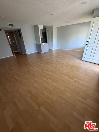 $2,600 | 10282 Tujunga Canyon Boulevard, Unit 103, Tujunga, CA 91042