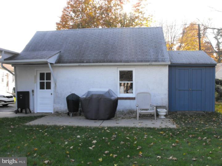 52 Barbara Road Hatboro, PA 19040 - Photo 23 of 25 Garage