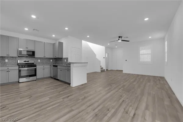 $2,225 | 3762 Trancoso Avenue, Henderson, NV 89044