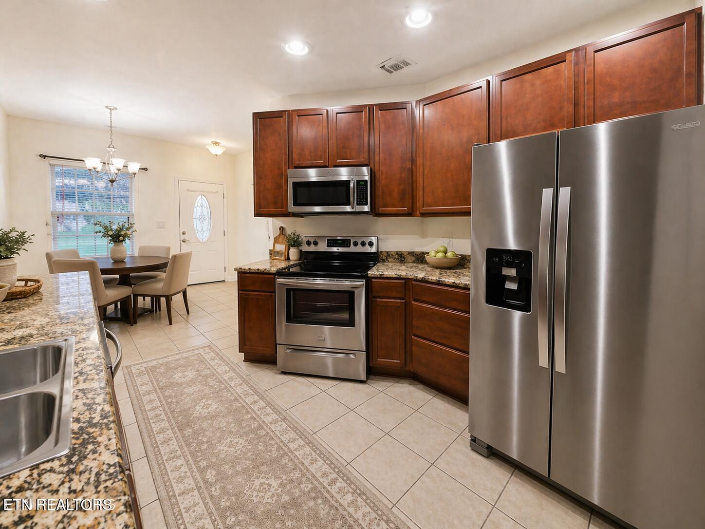 7004 Edon Hall Way Corryton, TN 37721 - Photo 6 of 15 Kitchen