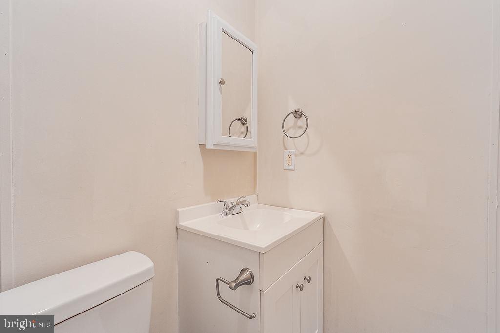 1616 Battery Road Tappahannock, VA 22560 - Photo 31 of 37