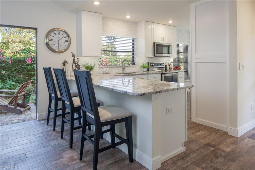 859 Reef Point Circle Naples, FL 34108 - Photo 3 of 16 Gallery Image 3