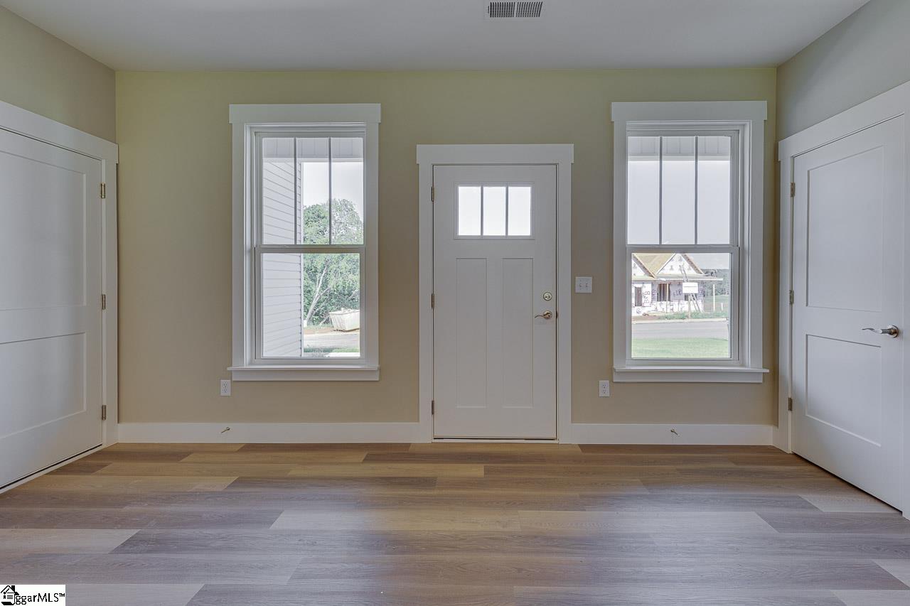 101 Powell Street Easley, SC 29640 - Photo 6 of 43