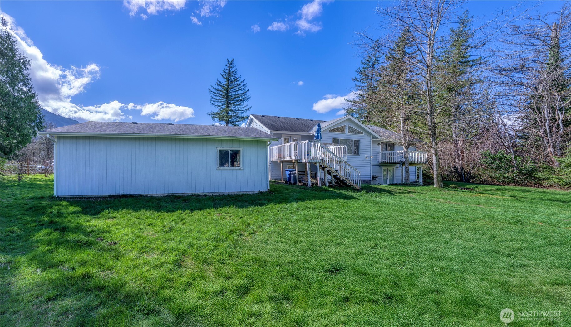 40815 Dorman Road Gold Bar, WA 98251 - Photo 3 of 25