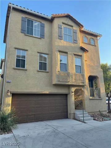 $1,695 | 8929 Charles Thomas Court, Las Vegas, NV 89149