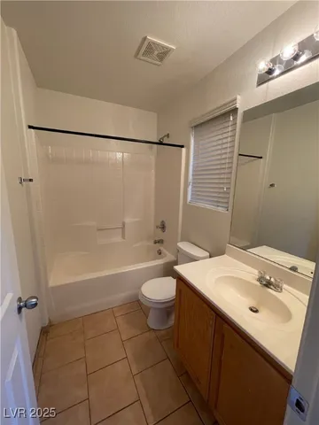 $1,695 | 8929 Charles Thomas Court, Las Vegas, NV 89149