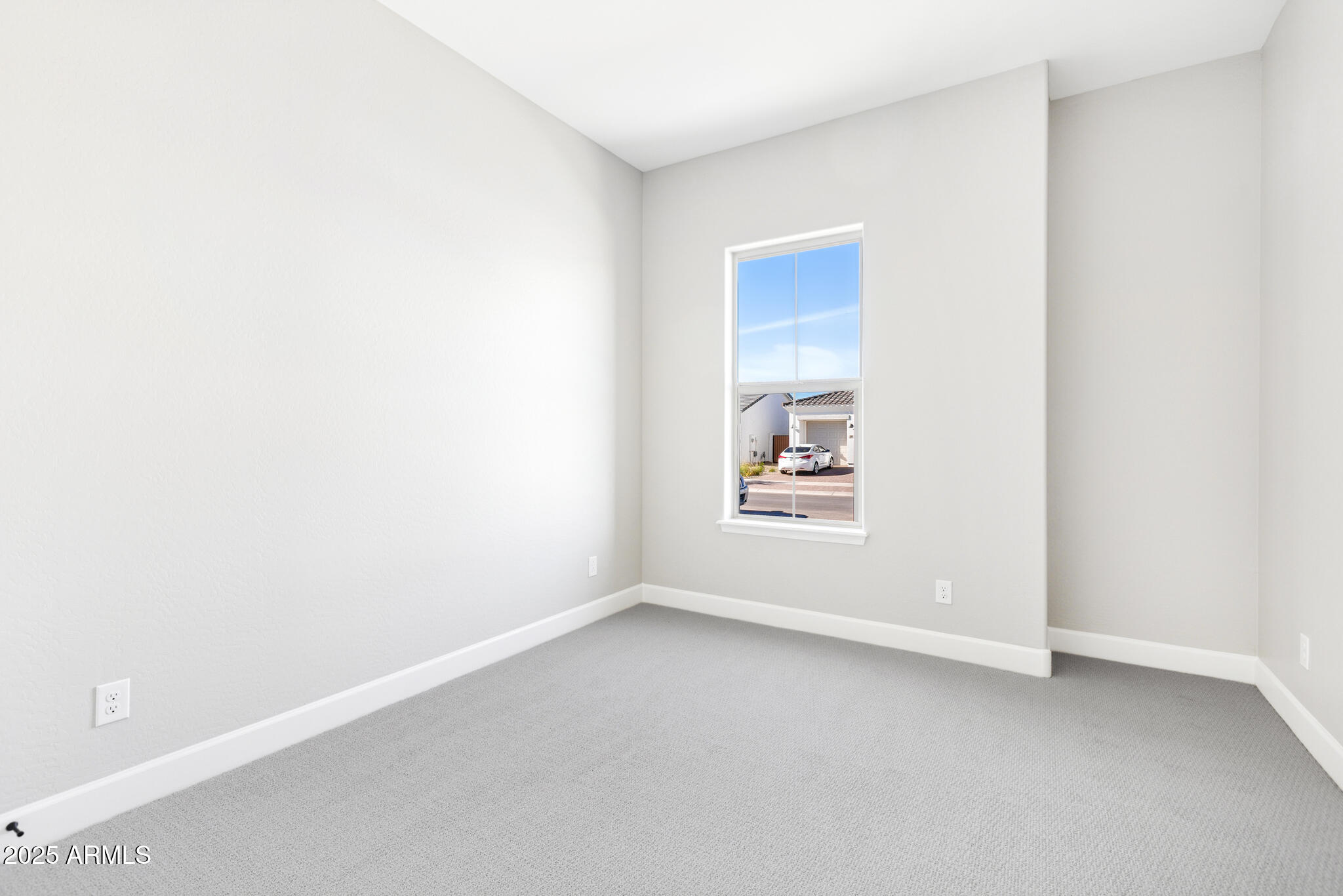 953 Ridge Road Apache Junction, AZ 85120 - Photo 18 of 18 a view of room with window