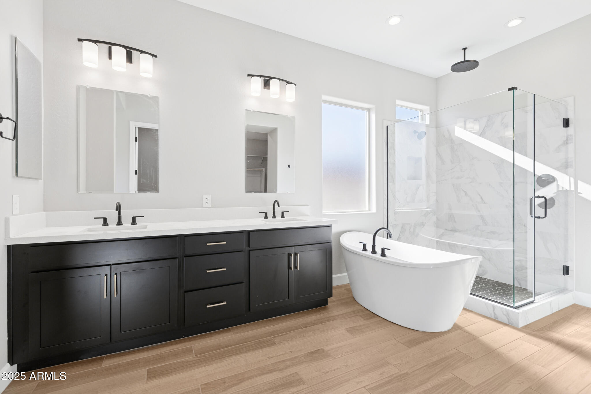 953 Ridge Road Apache Junction, AZ 85120 - Photo 8 of 18 a bathroom with a double vanity sink mirror and bathtub