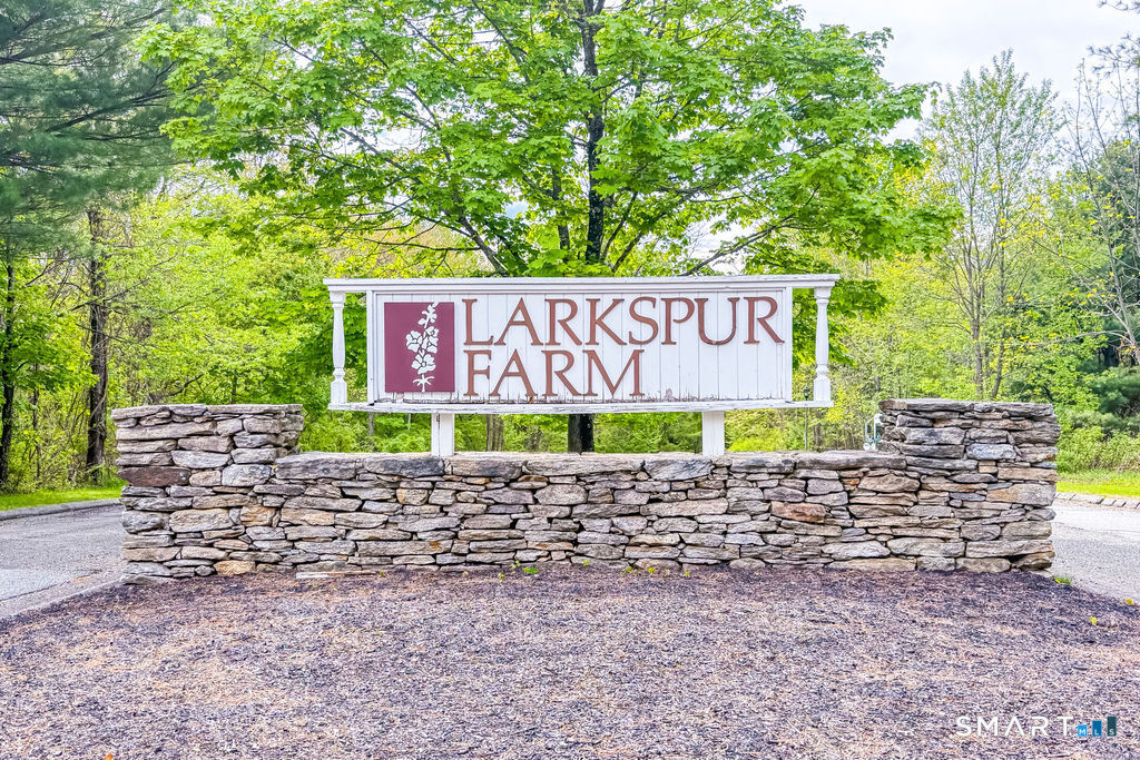 402 Larkspur Farm Road, Unit 34 Torrington, CT 06790 - Photo 1 of 31