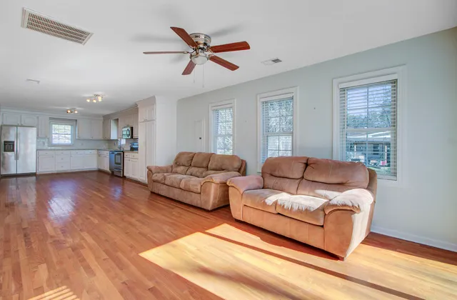 $320,000 | 402 Golf Road, Summerville, SC 29483