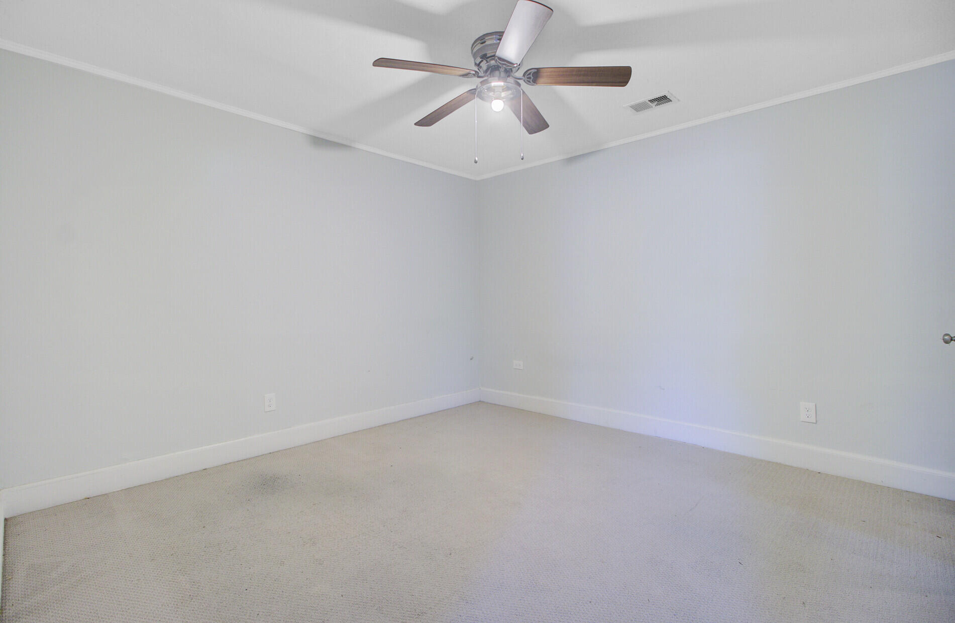 402 Golf Road Summerville, SC 29483 - Photo 18 of 43 26_26_mls