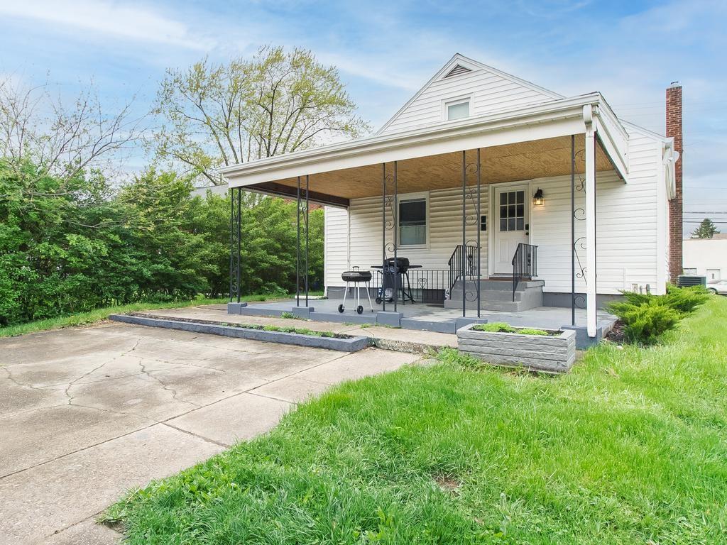 998 Marshall Road Monaca, PA 15061 - Photo 15 of 16 Gallery Image 15