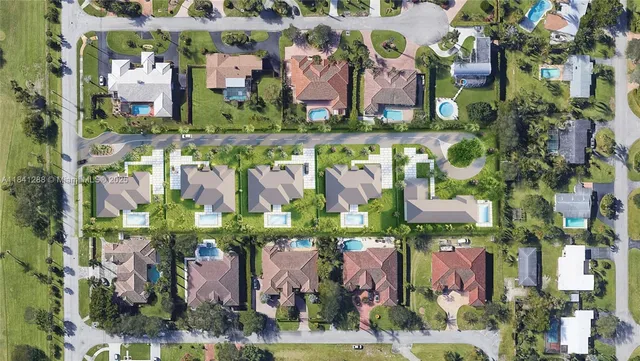 a black and white photo of a floor plan