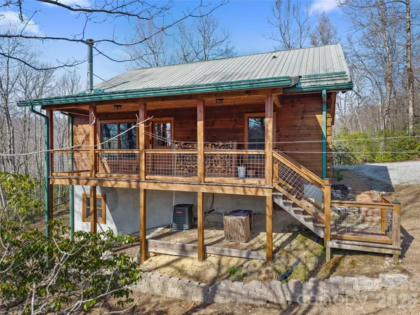 $550,000 | 935 Big Branch Road, Brevard, NC 28712
