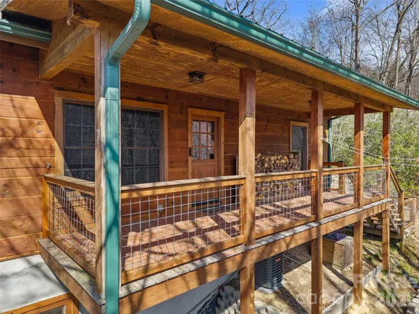 $550,000 | 935 Big Branch Road, Brevard, NC 28712