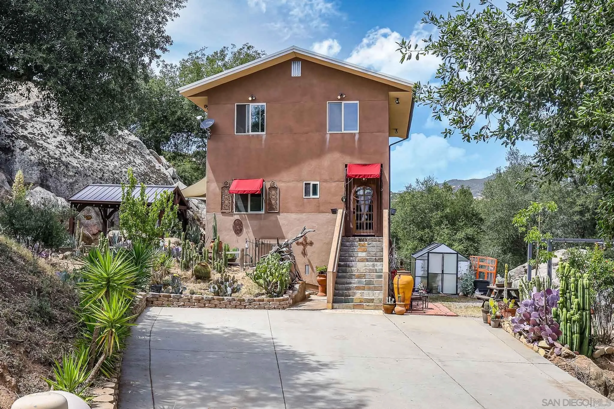 20841 Deerhorn Valley Road Jamul, CA 91935 - Photo 4 of 56