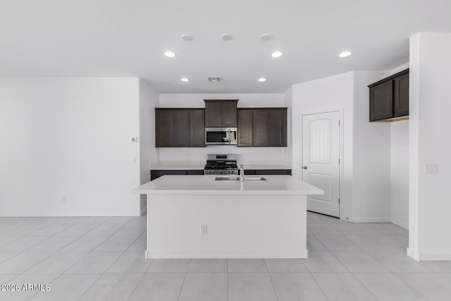 22385 Rummler Lane Maricopa, AZ 85138 - Photo 16 of 32 15 - Rummler