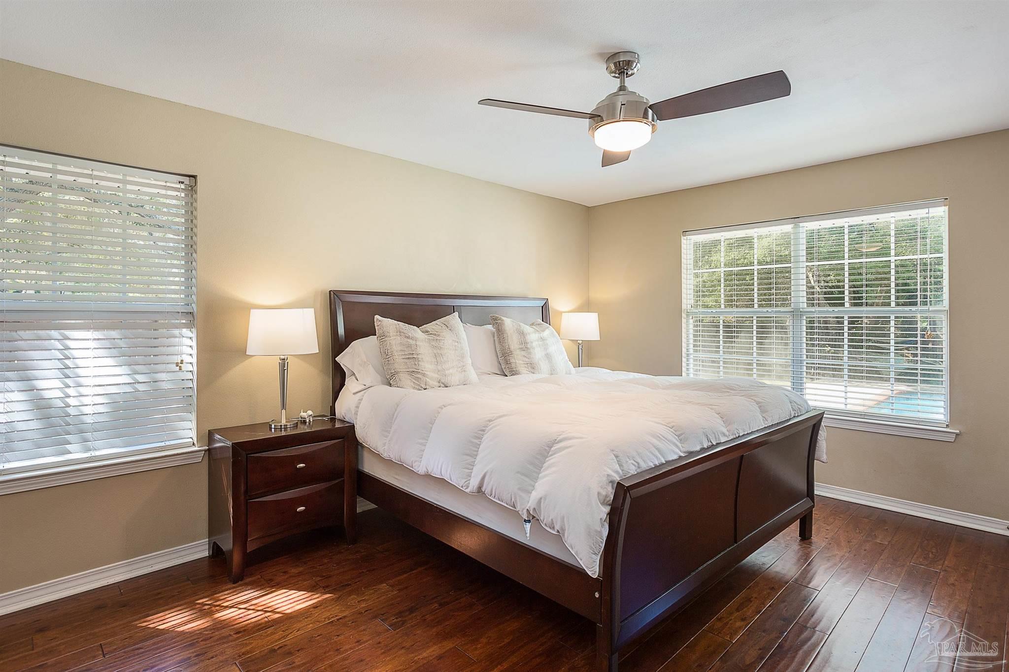 1457 Nantahala Beach Road Gulf Breeze, FL 32563 - Photo 16 of 49