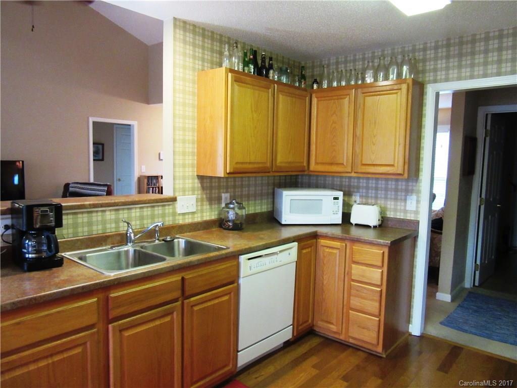 37 Morning Mist Road, Unit 37 Fletcher, NC 28732 - Photo 6 of 22